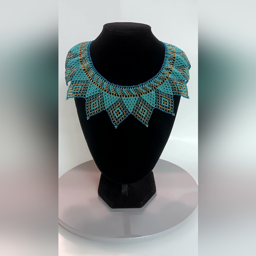 Handmade Beaded Guatemala Native Artisians Necklace Turquoise/Gold Color